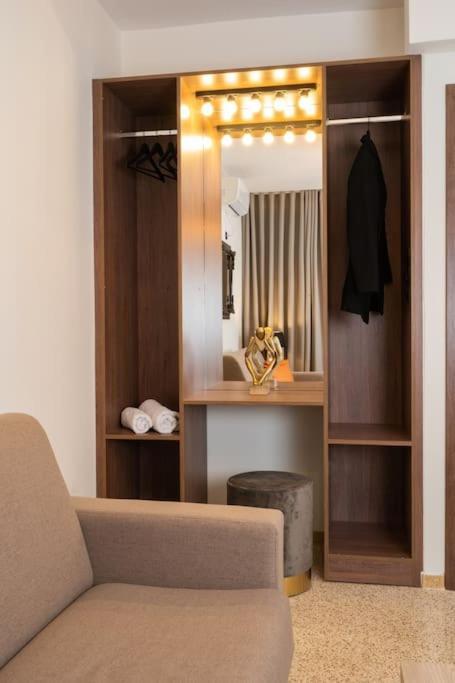 Dema Luxury Suites - Perikleous E6 Atena Exterior foto