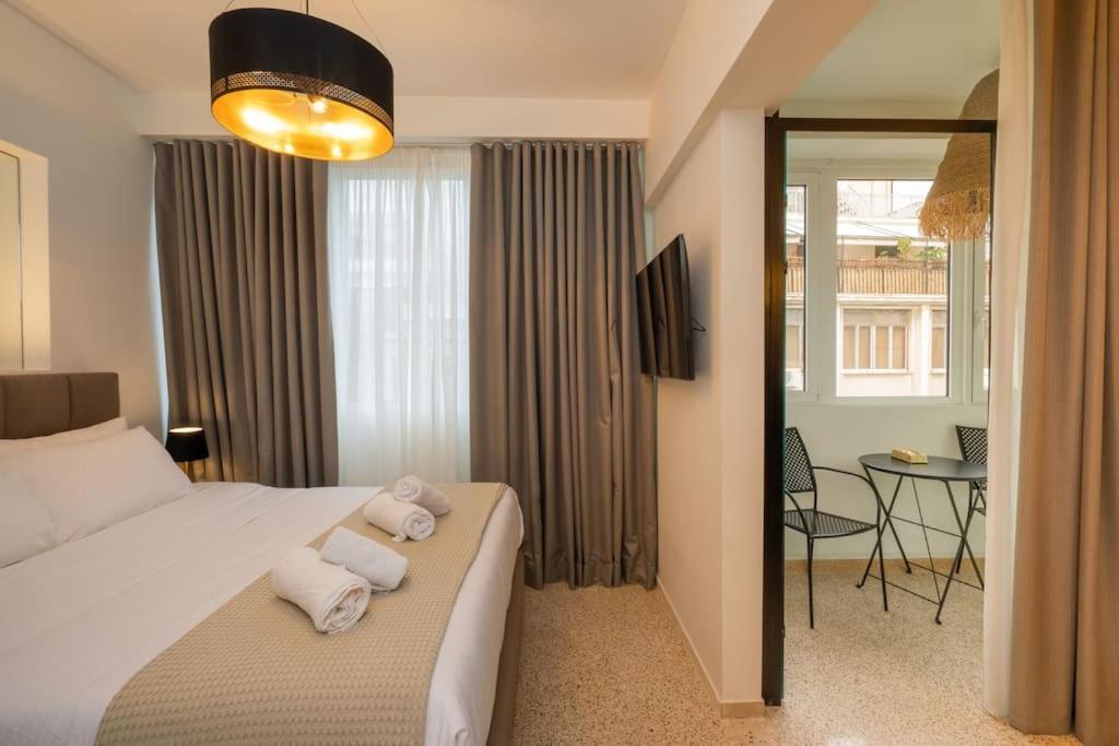 Dema Luxury Suites - Perikleous E6 Atena Exterior foto