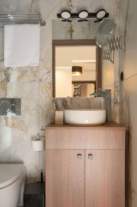 Dema Luxury Suites - Perikleous E6 Atena Exterior foto